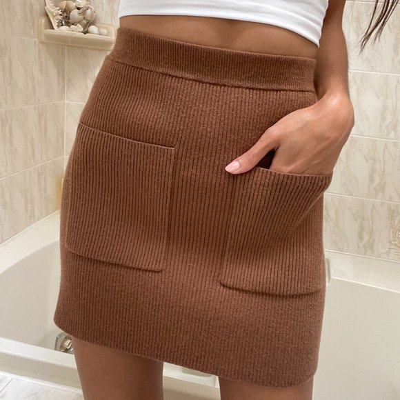 Camel Knit Mini Skirt - Picture 1 of 3